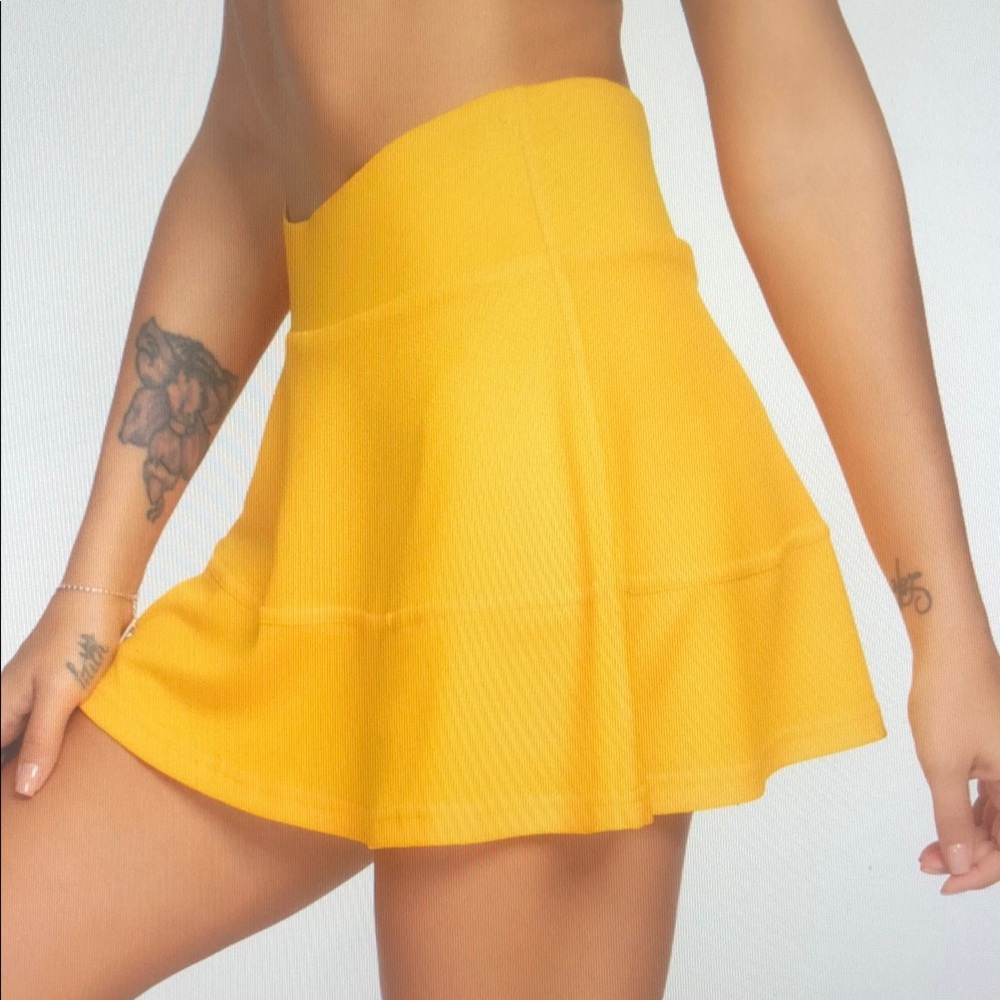 Lightweight Active Skirts 20111 - image 3